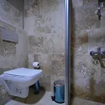 Otel Nirvana Cave House 2*