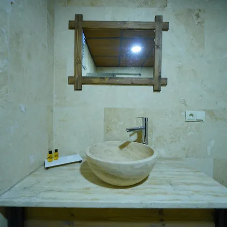 Nirvana Cave House Ξενοδοχείο 2*