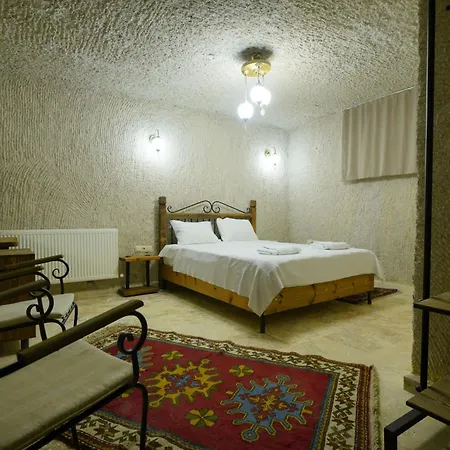 Nirvana Cave House Hotel