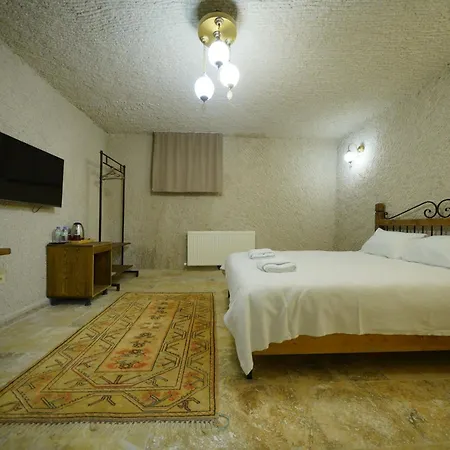 酒店 Nirvana Cave House 2*