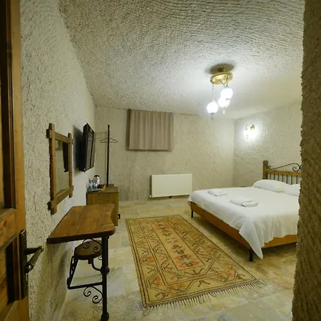 Nirvana Cave House Hotel
