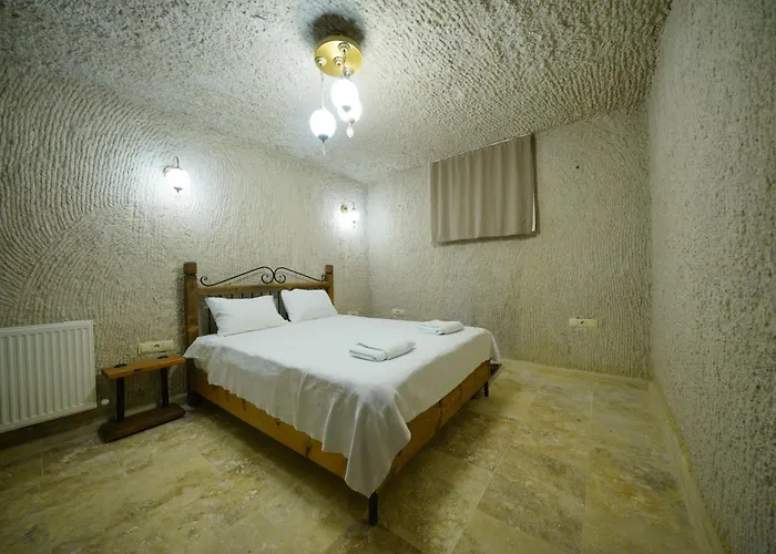 Ξενοδοχείο Nirvana Cave House 2*