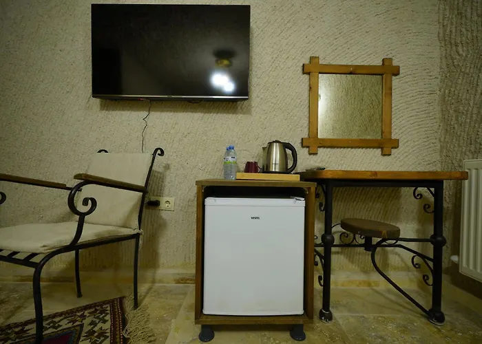 Nirvana Cave House Γκόρεμε