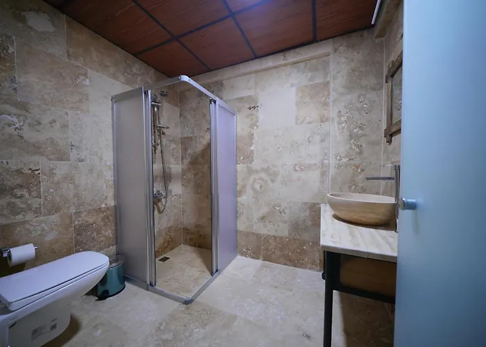 Ξενοδοχείο Nirvana Cave House 2*