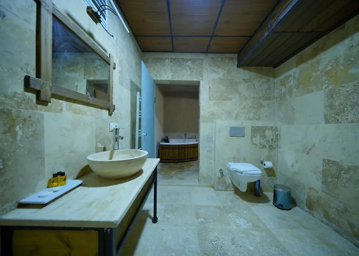 Ξενοδοχείο Nirvana Cave House 2*